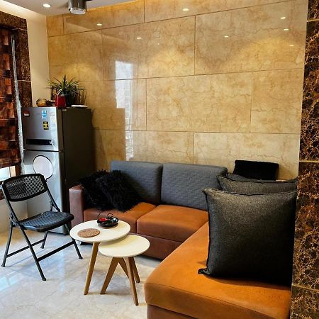 Divine Studios Rajouri Garden نيودلهي المظهر الخارجي الصورة