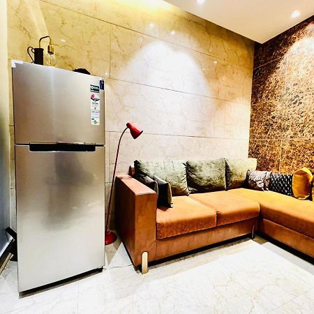 Divine Studios Rajouri Garden نيودلهي المظهر الخارجي الصورة