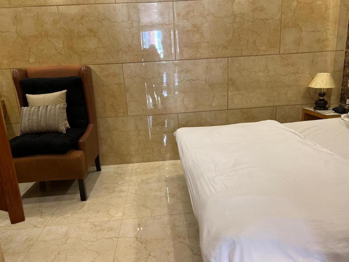 Divine Studios Rajouri Garden نيودلهي المظهر الخارجي الصورة