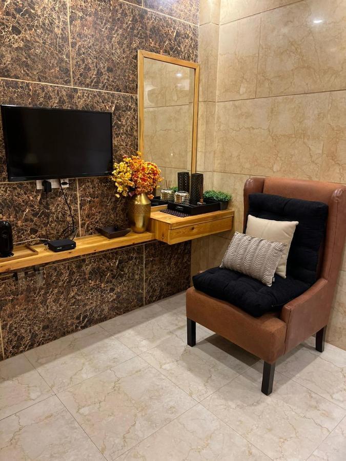 Divine Studios Rajouri Garden نيودلهي المظهر الخارجي الصورة