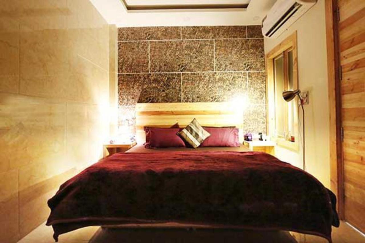 Divine Studios Rajouri Garden نيودلهي المظهر الخارجي الصورة