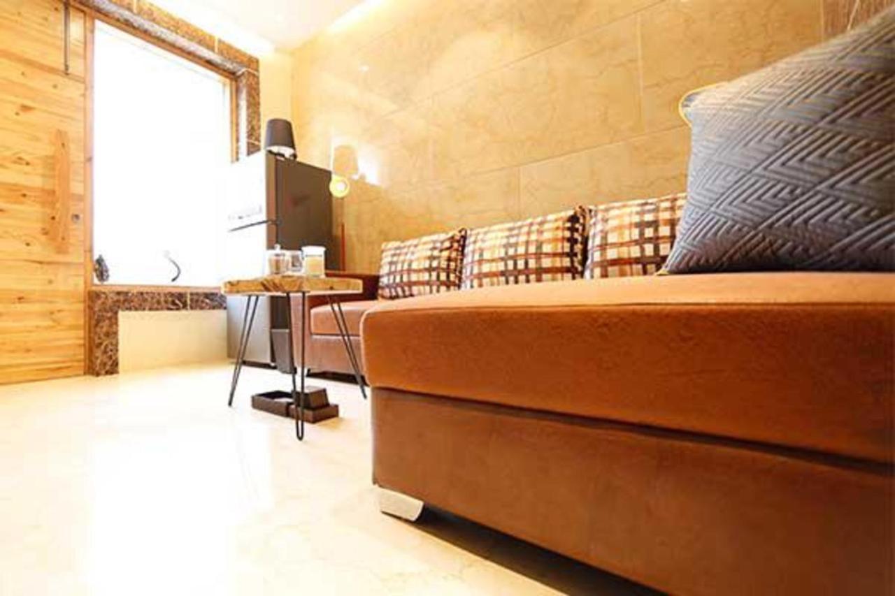 Divine Studios Rajouri Garden نيودلهي المظهر الخارجي الصورة