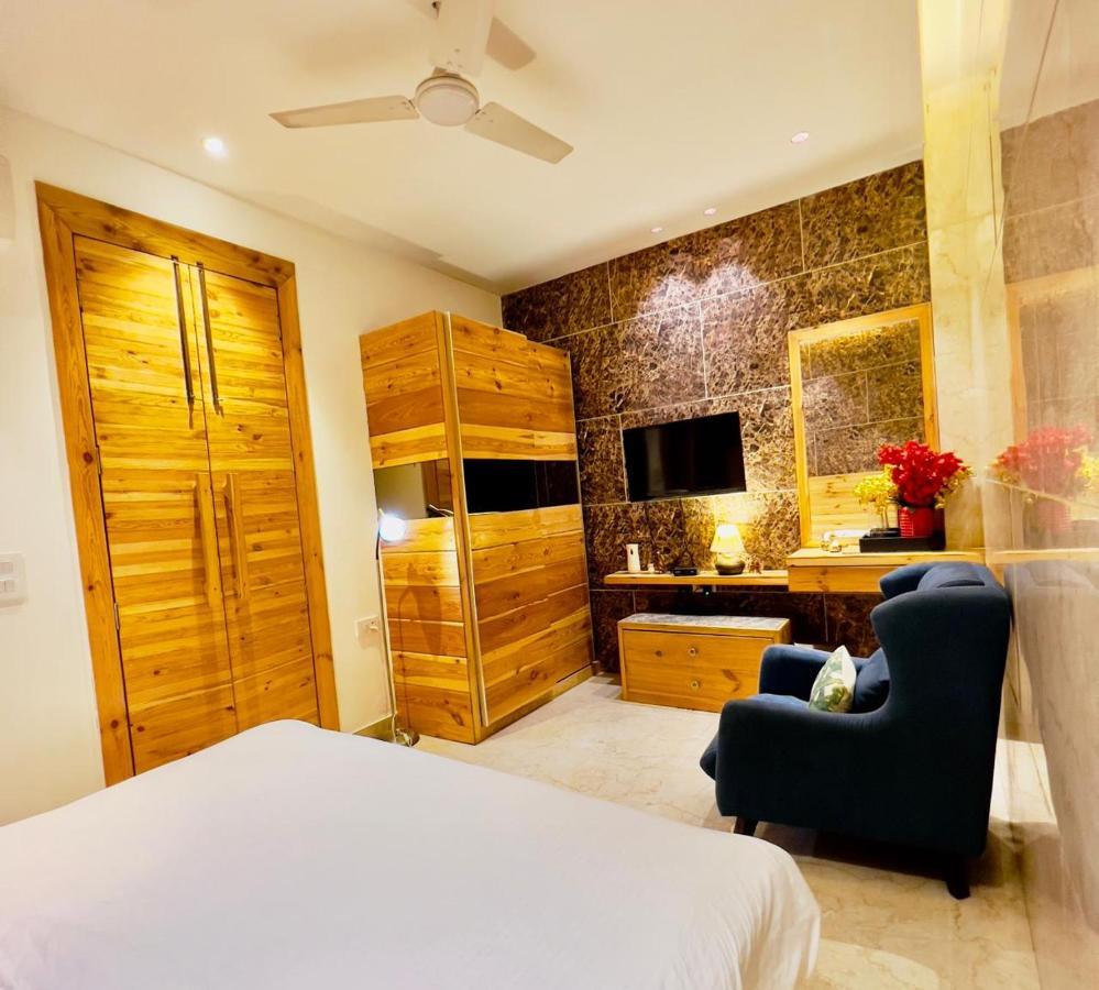 Divine Studios Rajouri Garden نيودلهي المظهر الخارجي الصورة