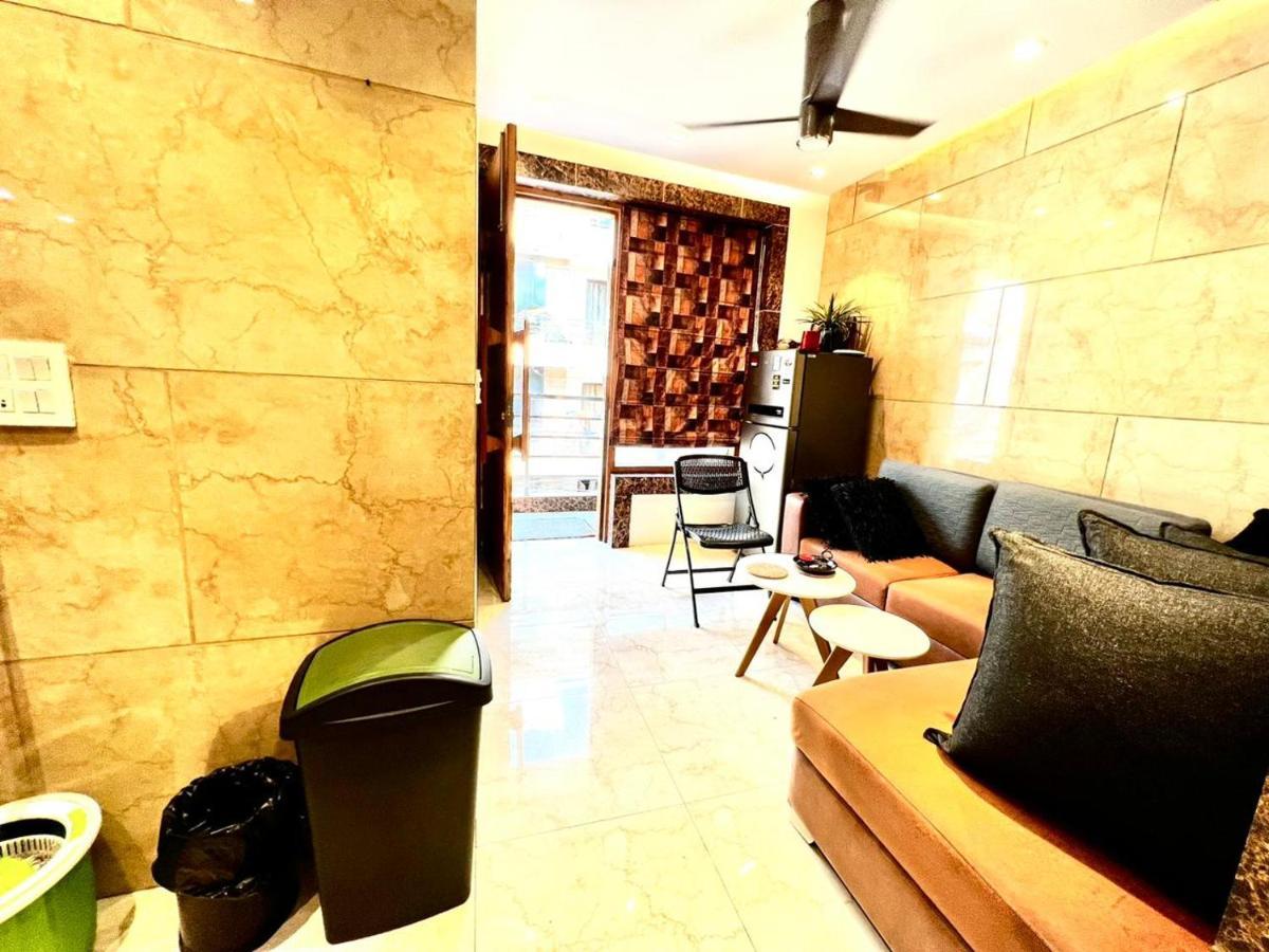 Divine Studios Rajouri Garden نيودلهي المظهر الخارجي الصورة